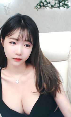 菠萝菠萝蜜在线观看直播