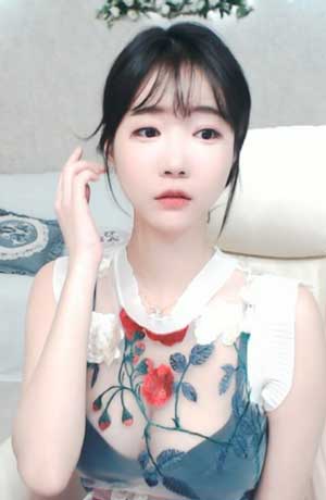 菠萝菠萝蜜在线观看直播